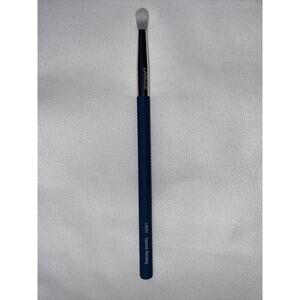 Laruce Tapered Blending Denim Cruelty Free Vegan LR007